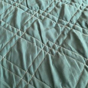 Meet your Posher, Lucy